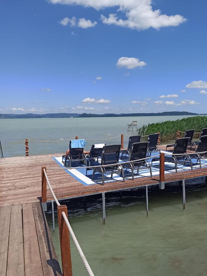 Sunshine 208 Apartman Balatonszarszo Luaran gambar
