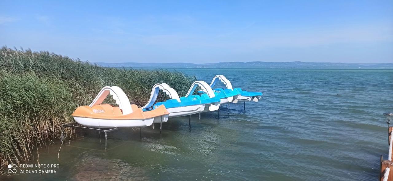 Sunshine 208 Apartman Balatonszarszo Luaran gambar